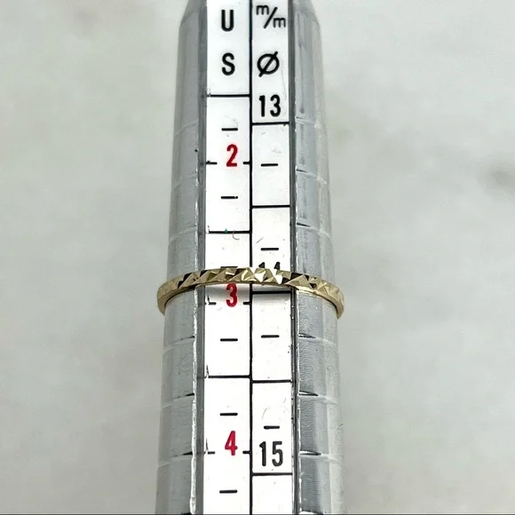 10K Yellow Gold Textured Pinky Midi Ring Band sz.3 Small - New